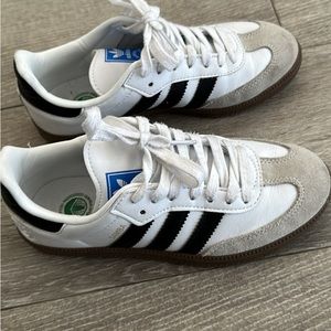 Adidas samba